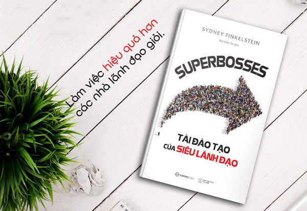 Review sách Superbosses - Tài đào tạo của siêu lãnh đạo